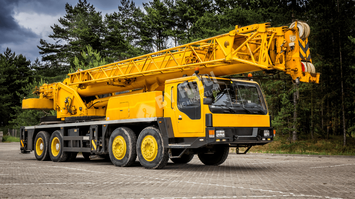 Bornova Mobil Teleskopik Vinç